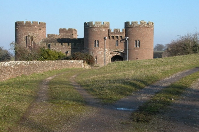 Pembridge Castle Logo